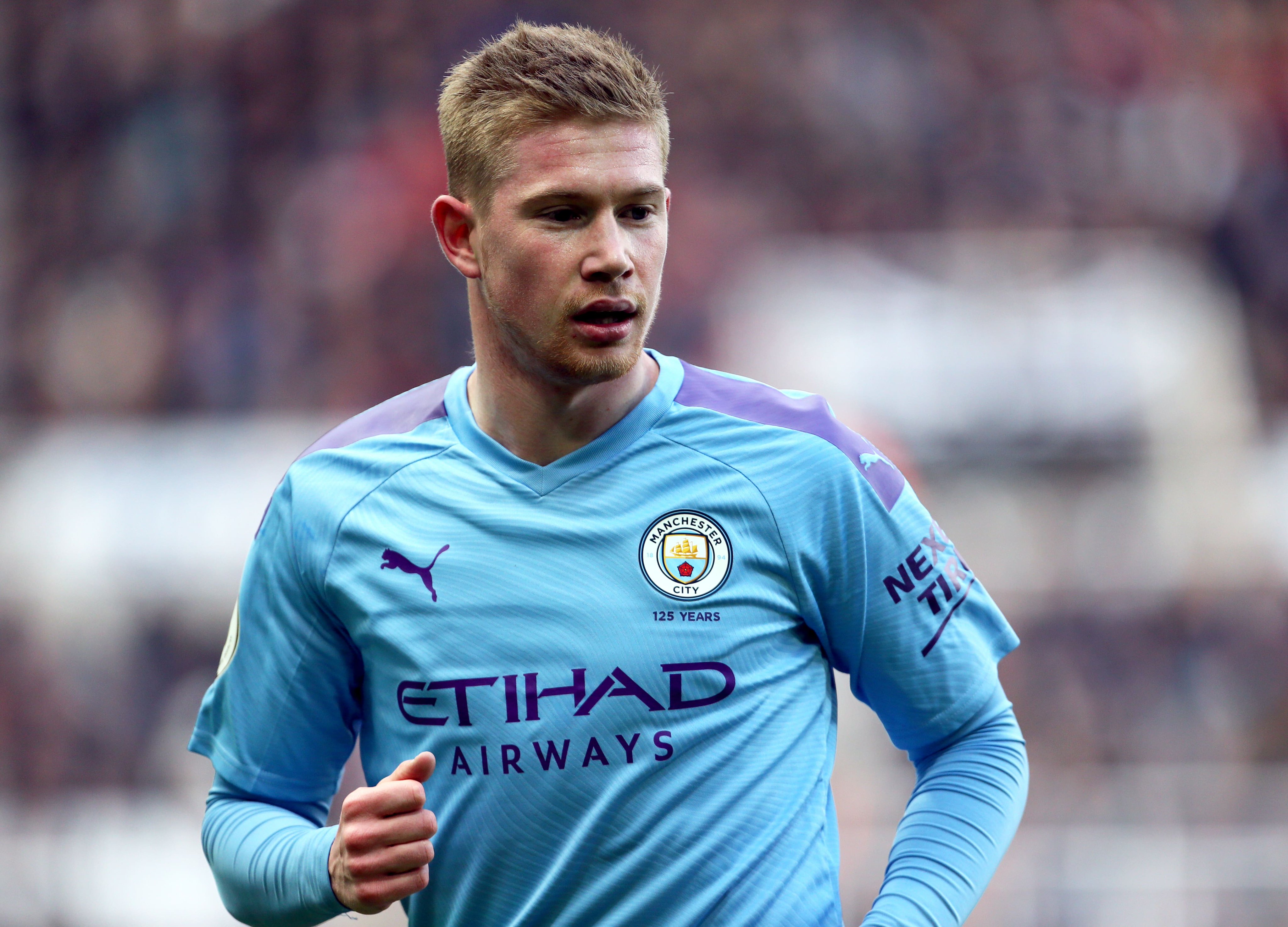 摩洛哥队长：希望我的伤情不严重，拿下首战后全队压力都减轻（摩洛哥队长：盼伤势无大碍，首胜到手全队减压）