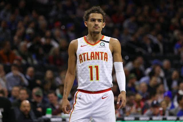 中场核心连续送出致命直塞（中场核心连番送出致命直传）