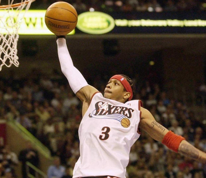 与去年排名相同，北京国安与山东泰山分别锁定中超第四第五（北京国安、山东泰山再度分列中超第4与第5）