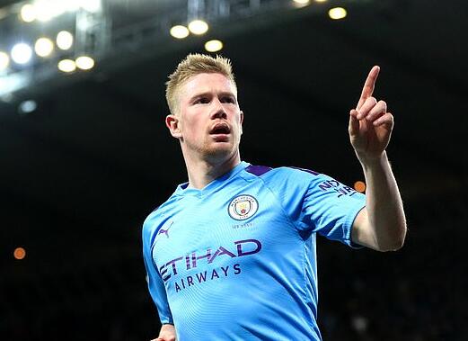 跟队记者：内马尔将与桑托斯续约至2026世界杯前（队记称：内马尔将把与桑托斯的合同延长至2026年世界杯前）