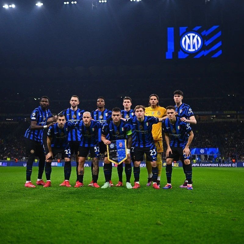 世中北美预半场：雷德错失单刀，牙买加0-0库拉索（中北美世预赛半场：雷德单刀不进，牙买加与库拉索互交白卷）