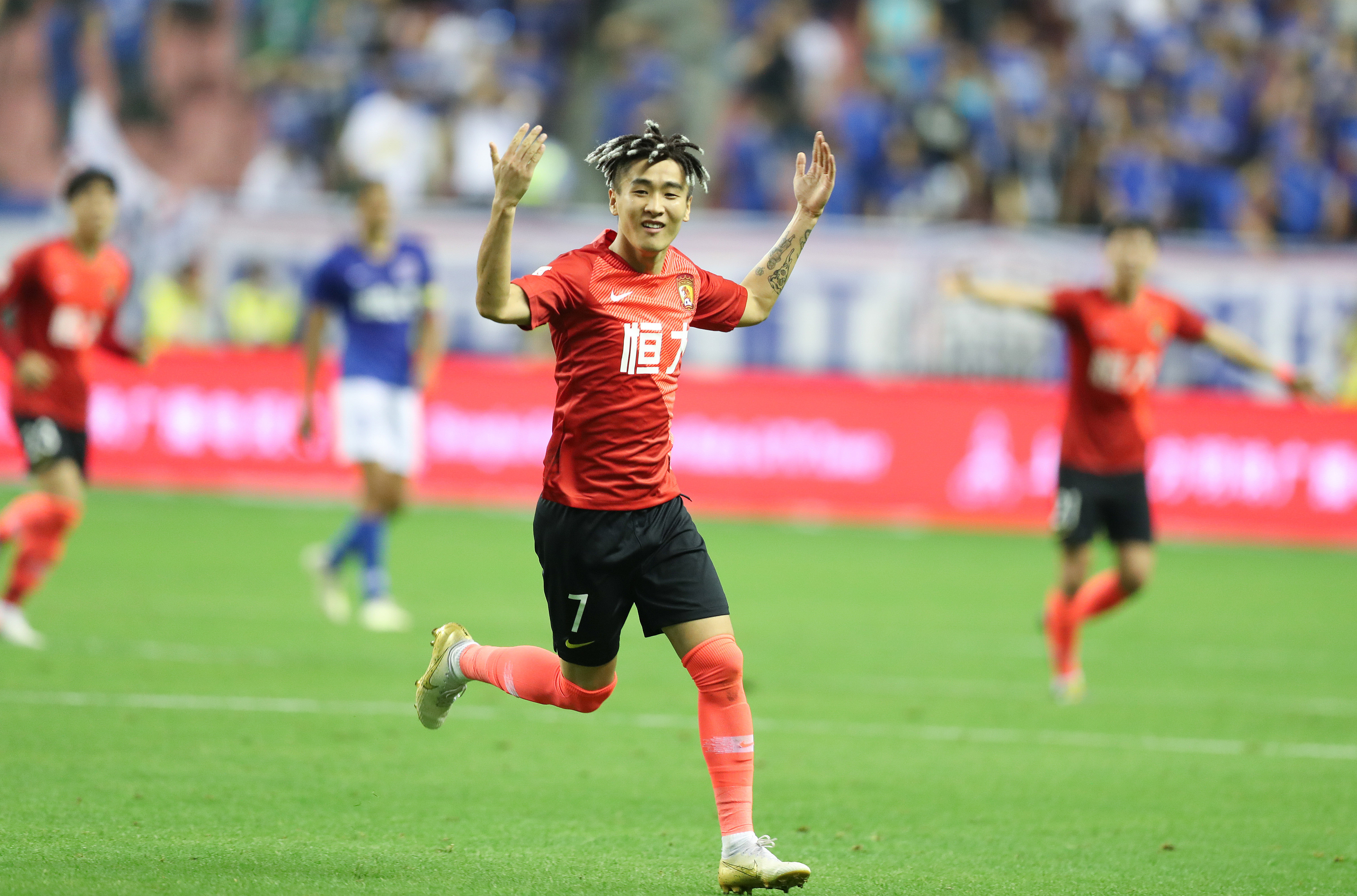 巴黎足球学院广东校区正式设立，首家训练基地已开放（巴黎足球学院落地广东，首个训练基地对外启用）